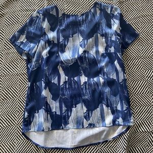 T-shirt blouse in beautiful blue paint design.